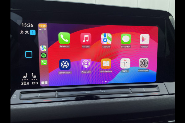 Volkswagen Golf 1.4 eHybrid Style PHEV | Elek. Trekhaak | Q-Light | Carplay | Memory | Navi | Sfeerverlichting