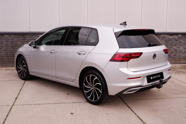 Volkswagen Golf 1.4 eHybrid Style PHEV | Elek. Trekhaak | Q-Light | Carplay | Memory | Navi | Sfeerverlichting
