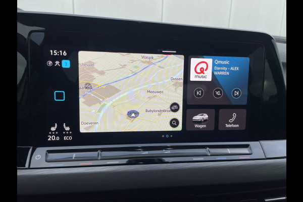 Volkswagen Golf 1.4 eHybrid Style PHEV | Elek. Trekhaak | Q-Light | Carplay | Memory | Navi | Sfeerverlichting