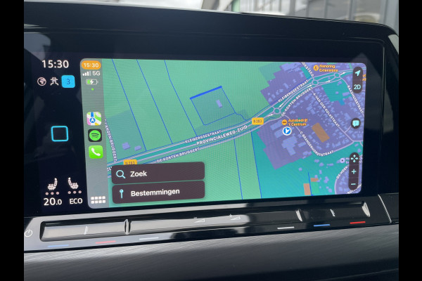 Volkswagen Golf 1.4 eHybrid Style PHEV | Elek. Trekhaak | Q-Light | Carplay | Memory | Navi | Sfeerverlichting