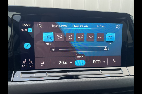 Volkswagen Golf 1.4 eHybrid Style PHEV | Elek. Trekhaak | Q-Light | Carplay | Memory | Navi | Sfeerverlichting