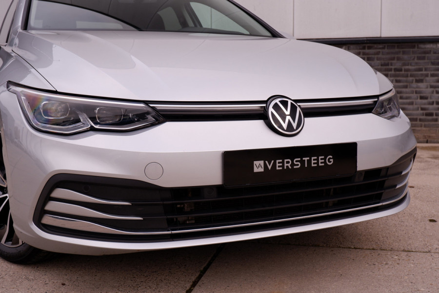 Volkswagen Golf 1.4 eHybrid Style PHEV | Elek. Trekhaak | Q-Light | Carplay | Memory | Navi | Sfeerverlichting
