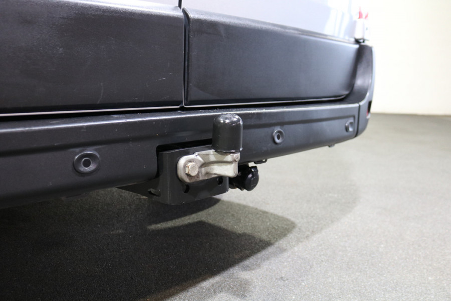 Renault Master 2.3 dCi 135pk L2 H2 Work Edition Airco Navigatie Camera