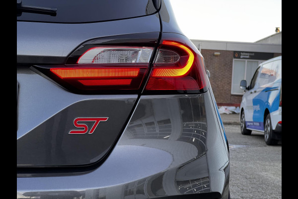 Ford Fiesta 1.5 Ecoboost ST-X 200pk | Winter-pack | Premium audio installatie | Cruise Control