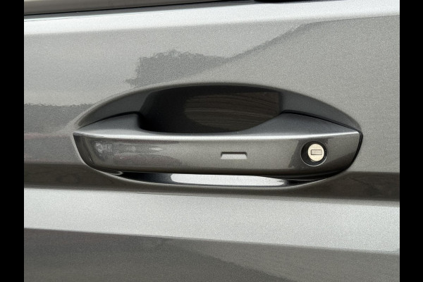 Volkswagen Multivan 1.4 eHybrid L2H1 Life Automaat Climate control Cruise control Navigatie Apple / Android