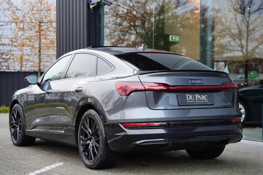 Audi e-tron Sportback 55 Quattro S Edition 95 kWh | Panorama Dak | Black Edition | 1e Eigenaar