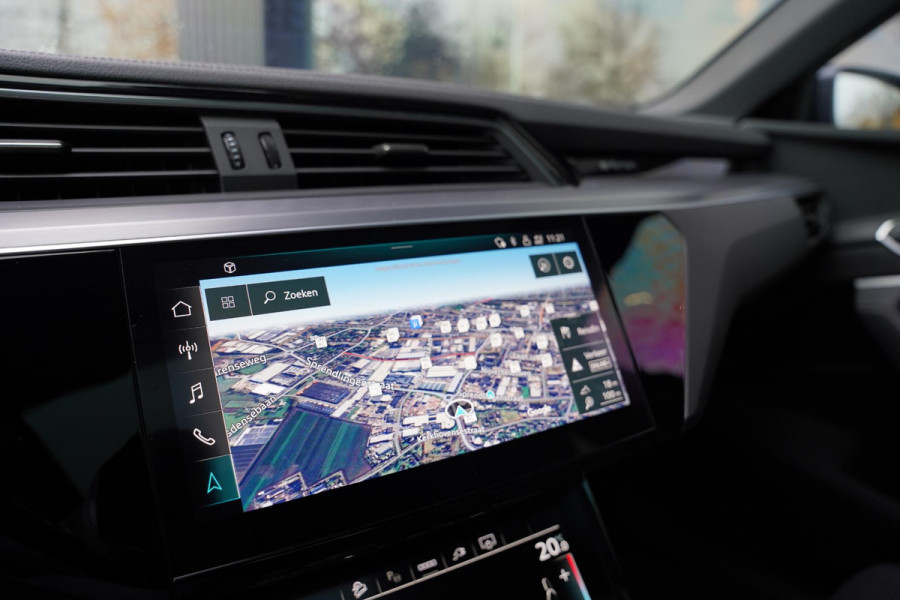 Audi e-tron Sportback 55 Quattro S Edition 95 kWh | Panorama Dak | Black Edition | 1e Eigenaar