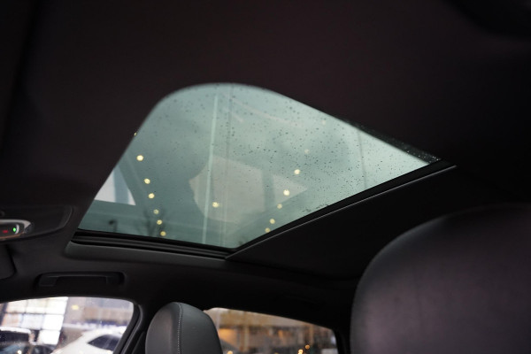 Audi e-tron Sportback 55 Quattro S Edition 95 kWh | Panorama Dak | Black Edition | 1e Eigenaar