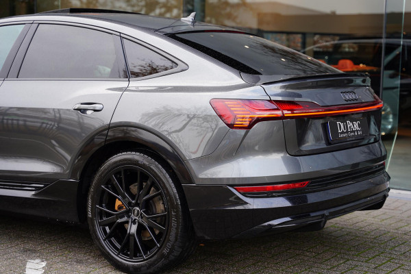 Audi e-tron Sportback 55 Quattro S Edition 95 kWh | Panorama Dak | Black Edition | 1e Eigenaar