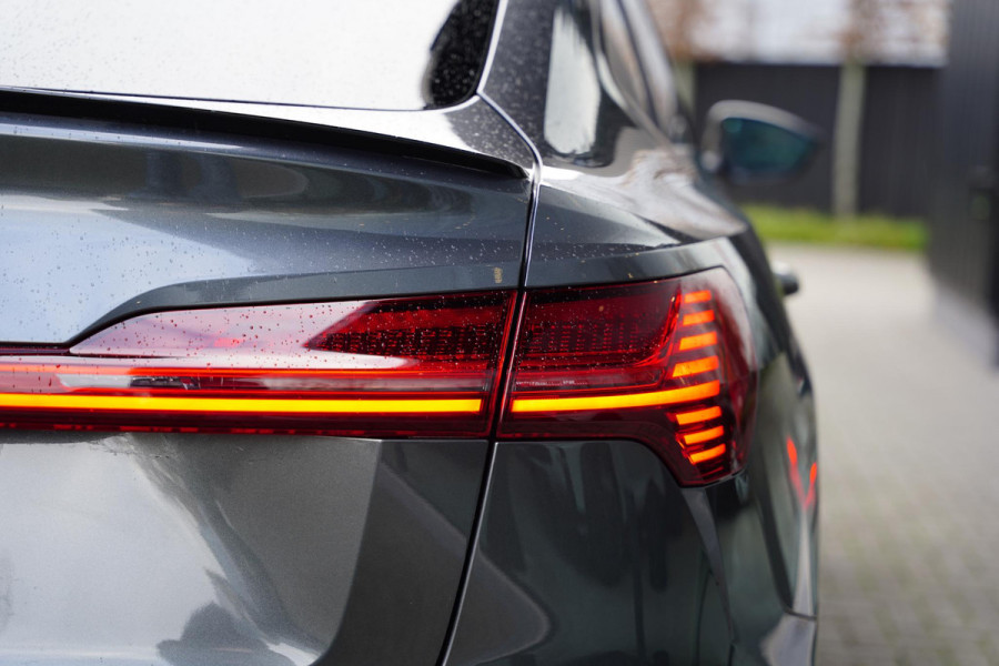 Audi e-tron Sportback 55 Quattro S Edition 95 kWh | Panorama Dak | Black Edition | 1e Eigenaar