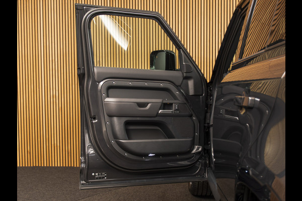 Land Rover Defender 110 2.0 P300e 110 X-Dynamic HSE 22" | MERIDIAN SURROUND | PANO | TOWB |
