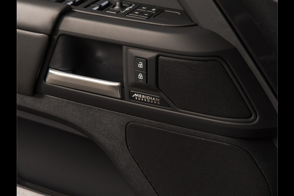 Land Rover Defender 110 2.0 P300e 110 X-Dynamic HSE 22" | MERIDIAN SURROUND | PANO | TOWB |
