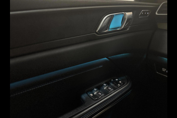 Lynk & Co RS Shadow Edition 01 1.5 262PK Pano 360° Navi Adapt cruise 262PK Elekr. Achterklep