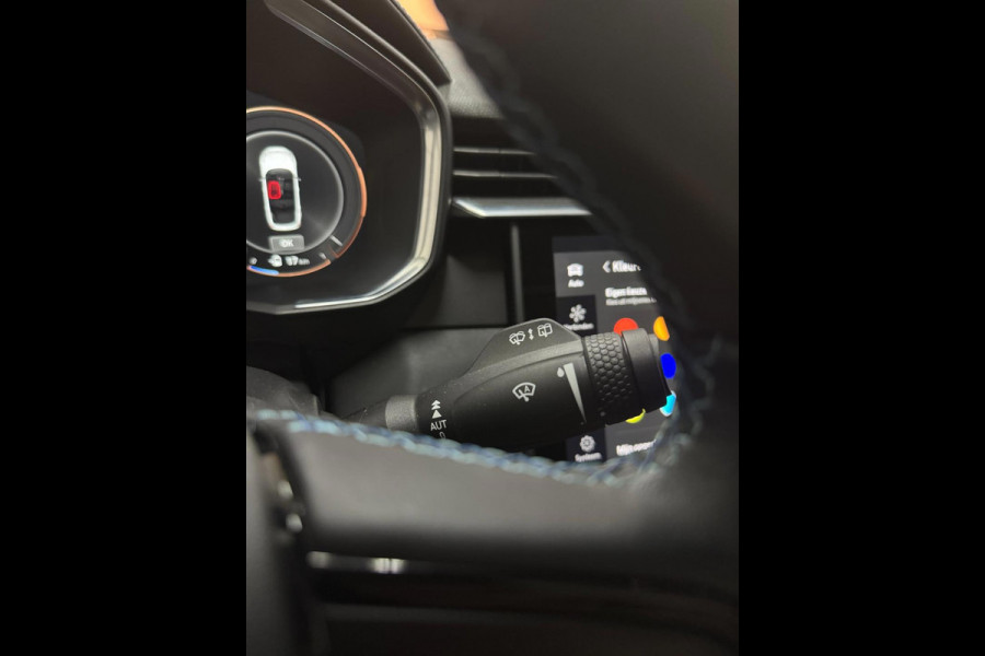 Lynk & Co RS Shadow Edition 01 1.5 262PK Pano 360° Navi Adapt cruise 262PK Elekr. Achterklep