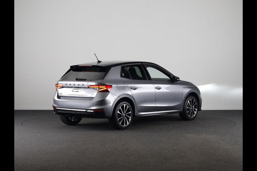 Škoda Fabia Monte Carlo 1.0 TSI 85 kW / 115 PK Hatchback 7 ver | Travel Assist Plus | Verwarmbare stoelen voor | Zwart dak | 17 inch lichtmetalen velgen Procyon Aero