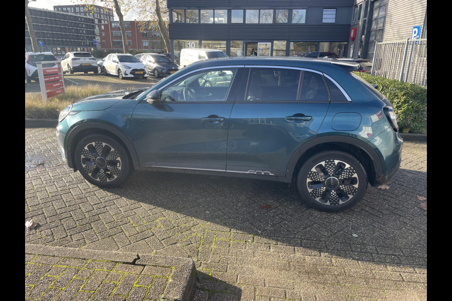 Fiat 600 1.2 Hybrid La Prima | Apple Carplay/Android Auto | Dodehoek detectie | Parkeersensoren