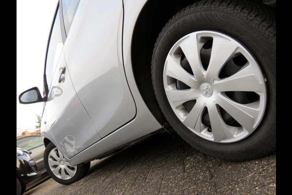 Peugeot 108 1.0 e-VTi Active 5-DEURS | AIRCO | BJ 2019 | BLUETOOTH | APK T/M JAN 2028 |