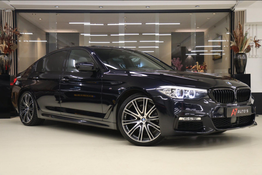 BMW 5 Serie 520d High Executive PANO/CARPLAY/SVEER/360CAM/VOL