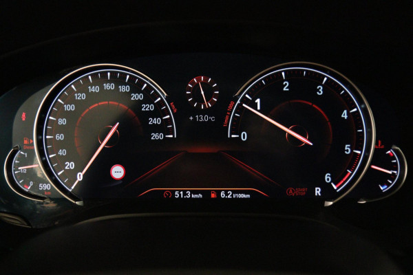 BMW 5 Serie 520d High Executive PANO/CARPLAY/SVEER/360CAM/VOL