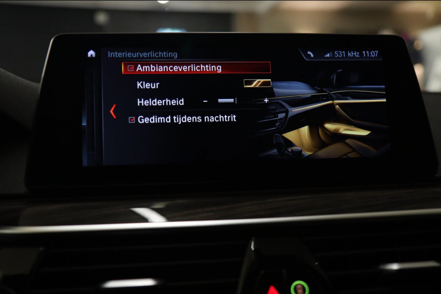 BMW 5 Serie 520d High Executive PANO/CARPLAY/SVEER/360CAM/VOL