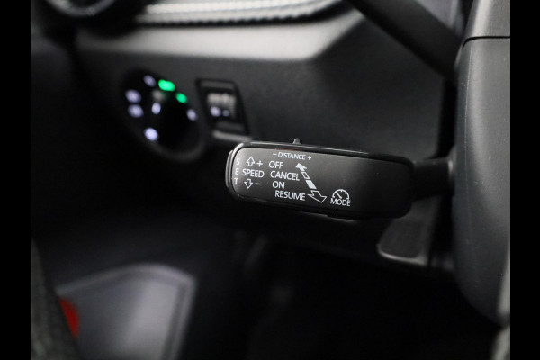 Škoda Fabia Monte Carlo 1.0 TSI 85 kW / 115 PK Hatchback 7 ver | Travel Assist Plus | Verwarmbare stoelen voor | Zwart dak | 17 inch lichtmetalen velgen Procyon Aero