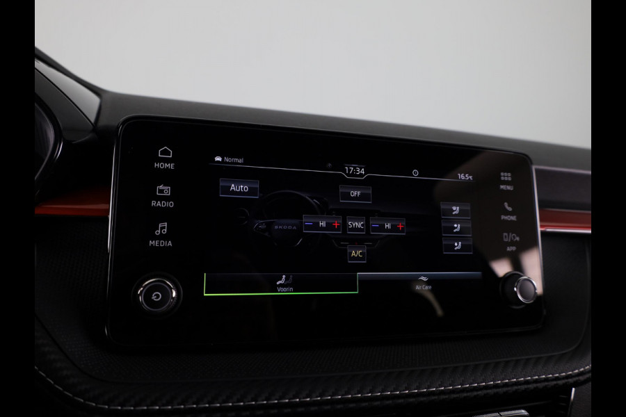 Škoda Fabia Monte Carlo 1.0 TSI 85 kW / 115 PK Hatchback 7 ver | Travel Assist Plus | Verwarmbare stoelen voor | Zwart dak | 17 inch lichtmetalen velgen Procyon Aero