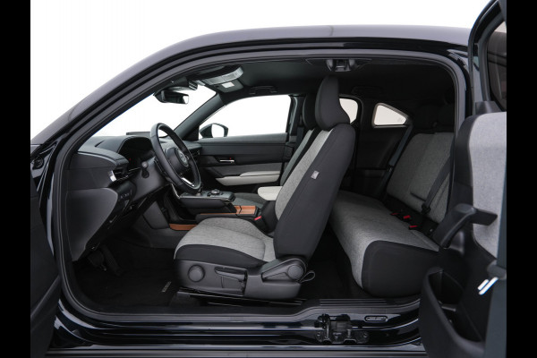 Mazda MX-30 e-SkyActiv EV 145 Advantage 36 kWh Aut. *HEAD-UP | ADAPTIVE-CRUISE | BLIND-SPOT | FULL-LED | HEATED-COMFORTSEATS | CAMERA | KEYLESS | DAB+ | NAVI-FULLMAP | ECC | PDC | 18''ALU*