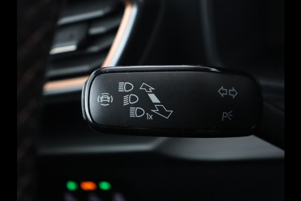 CUPRA Formentor 1.4 e-Hybrid VZ | 245pk | Stoelverwarming | Carplay | Camera | Adaptive cruise | Navigatie | Keyless | Memory | Sfeerverlichting | Full LED | 19'' | PHEV | Plug In