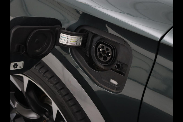 CUPRA Formentor 1.4 e-Hybrid VZ | 245pk | Stoelverwarming | Carplay | Camera | Adaptive cruise | Navigatie | Keyless | Memory | Sfeerverlichting | Full LED | 19'' | PHEV | Plug In