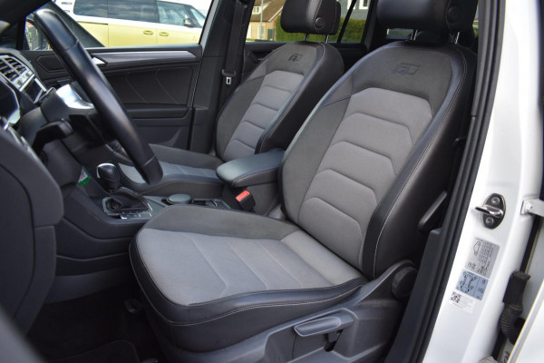 Volkswagen Tiguan 1.5 TSI ACT Highline | R-LINE | BLACK STYLE | TREKHAAK | VIRTUAL | STOELVERWARMING | NAP | DEALER ONDERHOUDEN