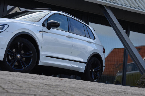 Volkswagen Tiguan 1.5 TSI ACT Highline | R-LINE | BLACK STYLE | TREKHAAK | VIRTUAL | STOELVERWARMING | NAP | DEALER ONDERHOUDEN