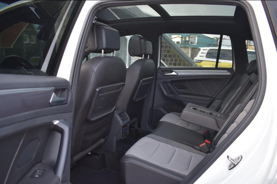 Volkswagen Tiguan 1.5 TSI ACT Highline | R-LINE | BLACK STYLE | TREKHAAK | VIRTUAL | STOELVERWARMING | NAP | DEALER ONDERHOUDEN