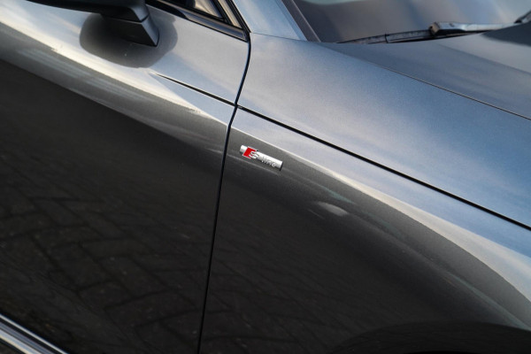 Audi A4 AVANT 45 TFSI Quattro 3 x S-line | Panorama | RS-Zetels / Schaalstoelen | Adaptieve Cruise | Facelift MMI | Bang&Olufsen |