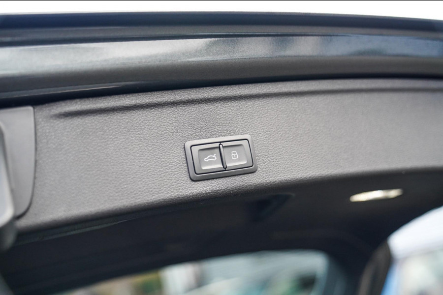Audi A4 AVANT 45 TFSI Quattro 3 x S-line | Panorama | RS-Zetels / Schaalstoelen | Adaptieve Cruise | Facelift MMI | Bang&Olufsen |