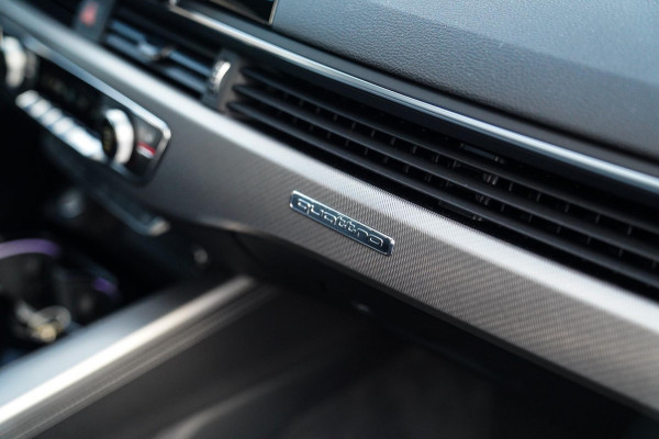 Audi A4 AVANT 45 TFSI Quattro 3 x S-line | Panorama | RS-Zetels / Schaalstoelen | Adaptieve Cruise | Facelift MMI | Bang&Olufsen |