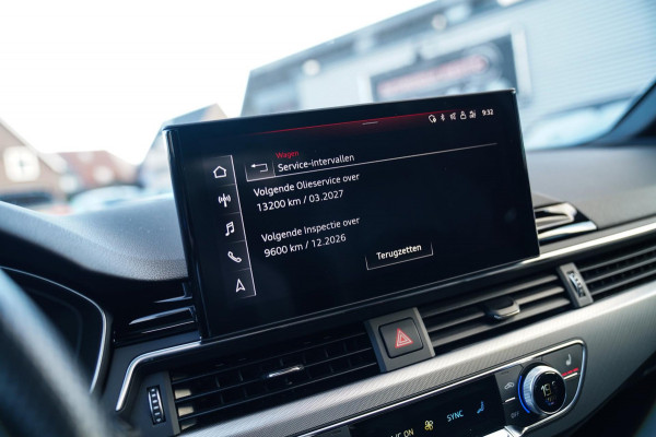 Audi A4 AVANT 45 TFSI Quattro 3 x S-line | Panorama | RS-Zetels / Schaalstoelen | Adaptieve Cruise | Facelift MMI | Bang&Olufsen |