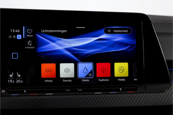 Volkswagen GOLF Variant 1.5 eTSI 150 PK R-Line - Automaat | S/K- Panodak | Dig. Cockpit | Adapt. Cruise | PDC | Camera | NAV + App. Connect | ECC | Afn. Trekhaak | LM 18" |