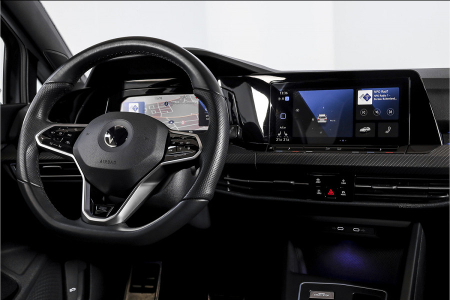 Volkswagen GOLF Variant 1.5 eTSI 150 PK R-Line - Automaat | S/K- Panodak | Dig. Cockpit | Adapt. Cruise | PDC | Camera | NAV + App. Connect | ECC | Afn. Trekhaak | LM 18" |