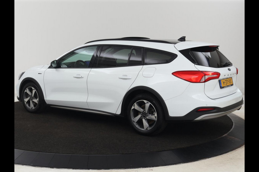 Ford Focus 1.0 EcoBoost Active | Panoramadak | Trekhaak | Stoel & stuurverwarming | B&O Sound | Carplay | Navigatie | Full LED | Keyless | Comfortstoelen | Climate control | Parkeerhulp