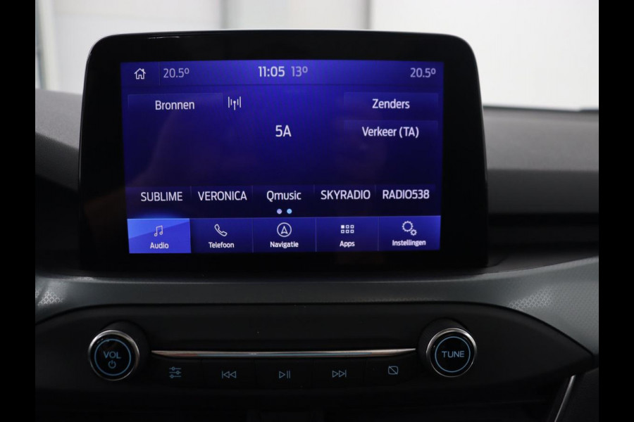 Ford Focus 1.0 EcoBoost Active | Panoramadak | Trekhaak | Stoel & stuurverwarming | B&O Sound | Carplay | Navigatie | Full LED | Keyless | Comfortstoelen | Climate control | Parkeerhulp