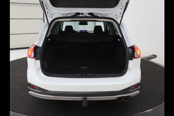 Ford Focus 1.0 EcoBoost Active | Panoramadak | Trekhaak | Stoel & stuurverwarming | B&O Sound | Carplay | Navigatie | Full LED | Keyless | Comfortstoelen | Climate control | Parkeerhulp