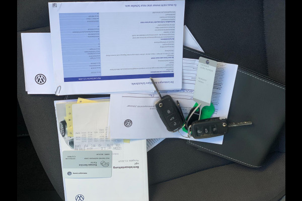 Volkswagen up! 1.0 BMT move up! 5 DEURS CAM LINE ASSIST PDC 2020 !