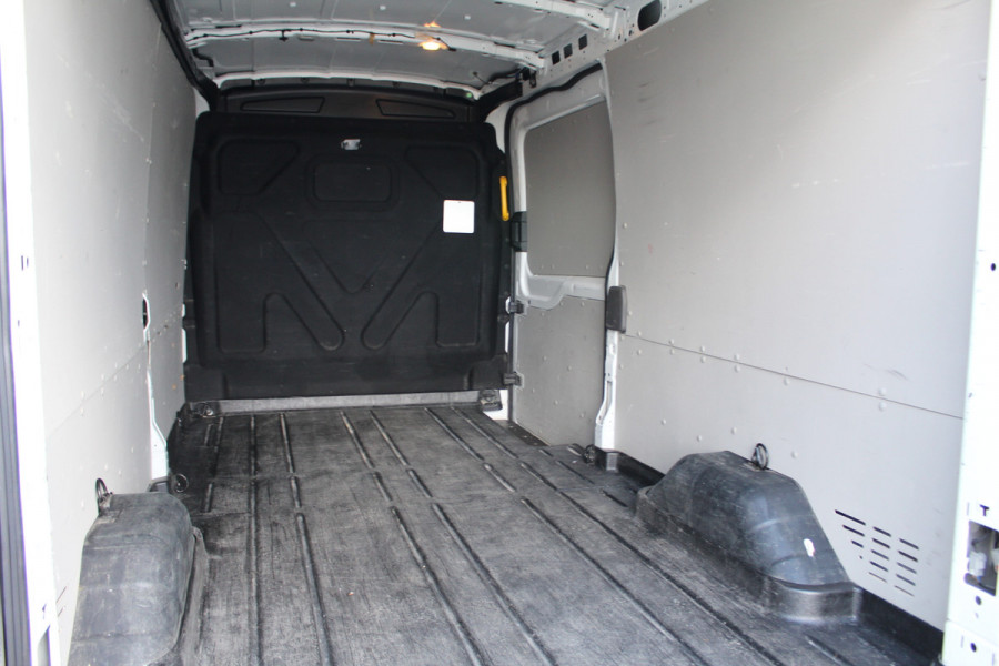 Ford Transit 350 2.0 TDCI 125KW E6 Automaat L3H2 Trend RWD ✓ 3-zits ✓ navigatie / camera ✓ airco