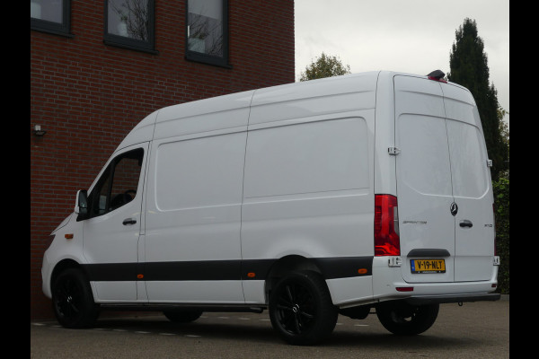 Mercedes-Benz Sprinter 317 CDI L2H2 Camera/PDC/Navigatie/Cruise control