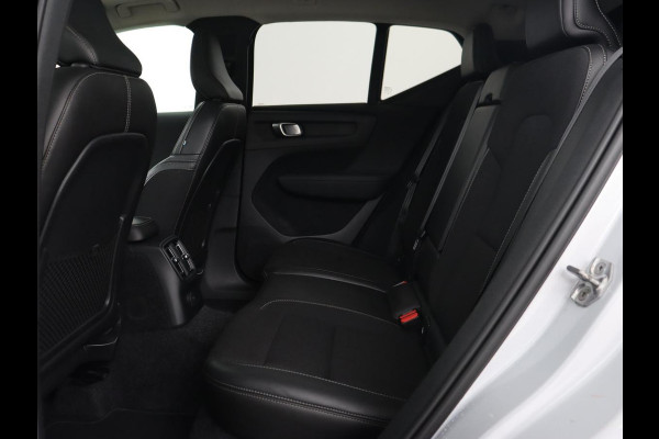 Volvo XC40 1.5 T5 Recharge Business Pro | Panoramadak | Adaptive cruise | Camera | Carplay | Half leder | Navigatie | Full LED | PHEV | Plug In