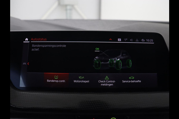 BMW 1-serie 118i Executive | Sport Line | Trekhaak | Sportstoelen | Carplay | Navigatie | Live Cockpit | Full LED | DAB | Climate control | Parkeerhulp | Sfeerverlichting