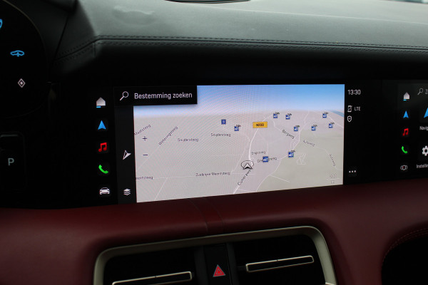 Porsche Taycan Performance 84 kWh / SoH 95.8% / 1Eign. / Panoramadak / 360Camera / Passenger Display / Head-up / Luchtvering / Sportchrono