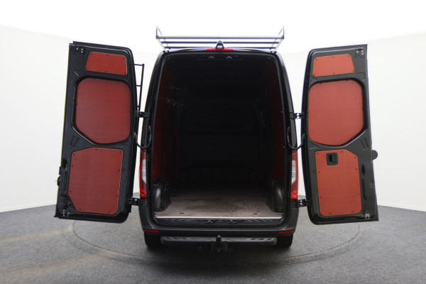 Mercedes-Benz Sprinter 315 CDI Automaat L2H2 FWD Leer, Apple Carplay, Camera, Cruise, LED, Imperiaal, Trekhaak, 16''