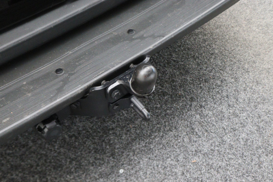 Mercedes-Benz Sprinter 315 CDI Automaat L2H2 FWD Leer, Apple Carplay, Camera, Cruise, LED, Imperiaal, Trekhaak, 16''