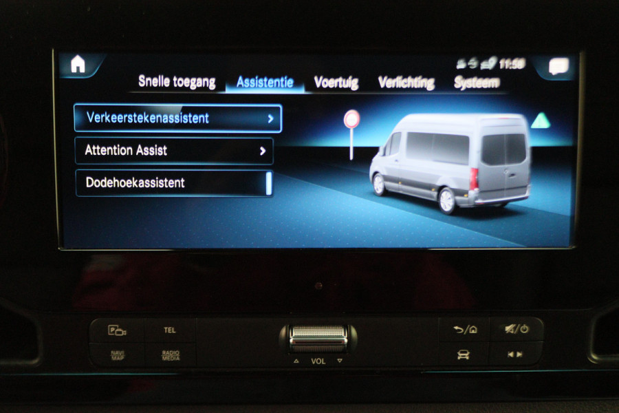 Mercedes-Benz Sprinter 315 CDI Automaat L2H2 FWD Leer, Apple Carplay, Camera, Cruise, LED, Imperiaal, Trekhaak, 16''
